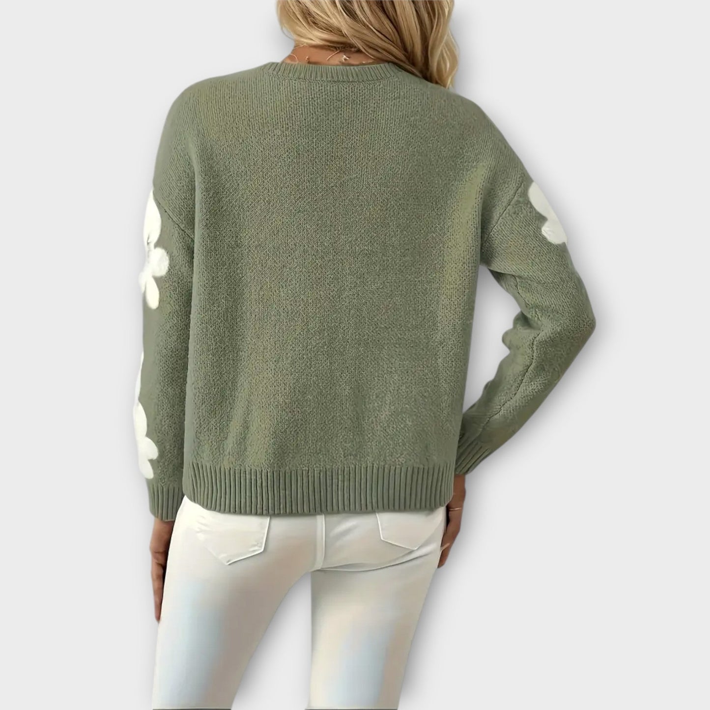 Emma | E weicher Strickpullover mit Blumendesign