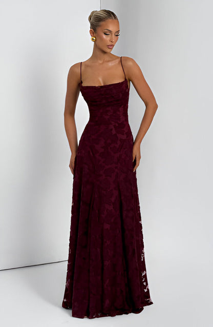 Isabelle | Langes kleid mit spitzenboden